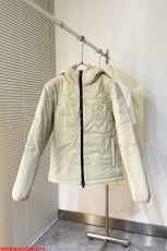 バーバリー服 BURBERRY 2024新作 ダウンジャケット