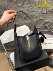 サンローランバッグ Yves Saint Laurent 2024新作 バケツバッグ