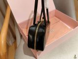 ミュウミュウバッグ Miu Miu 2024新作 ボウリングバッグ