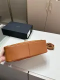 サンローランバッグ Yves Saint Laurent 2024新作 脇の下のバッグ