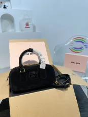 ミュウミュウバッグ Miu Miu 2024新作 ボウリングバッグ