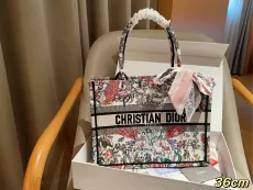 ディオールバッグ DIOR 2024新作 トートバッグ