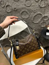 ルイヴィトンバッグ LOUIS VUITTON 2024新作 小さなソフトラゲッジ