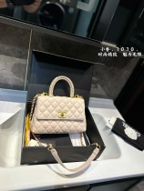 シャネルバッグ CHANEL 2024新作 ハンドバッグ