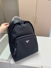 プラダバッグ PRADA 2024新作 メンズバックパック