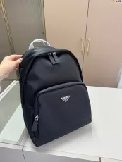 プラダバッグ PRADA 2024新作 メンズバックパック