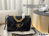 シャネルバッグ CHANEL 2024新作 チェーンバッグ19バッグ