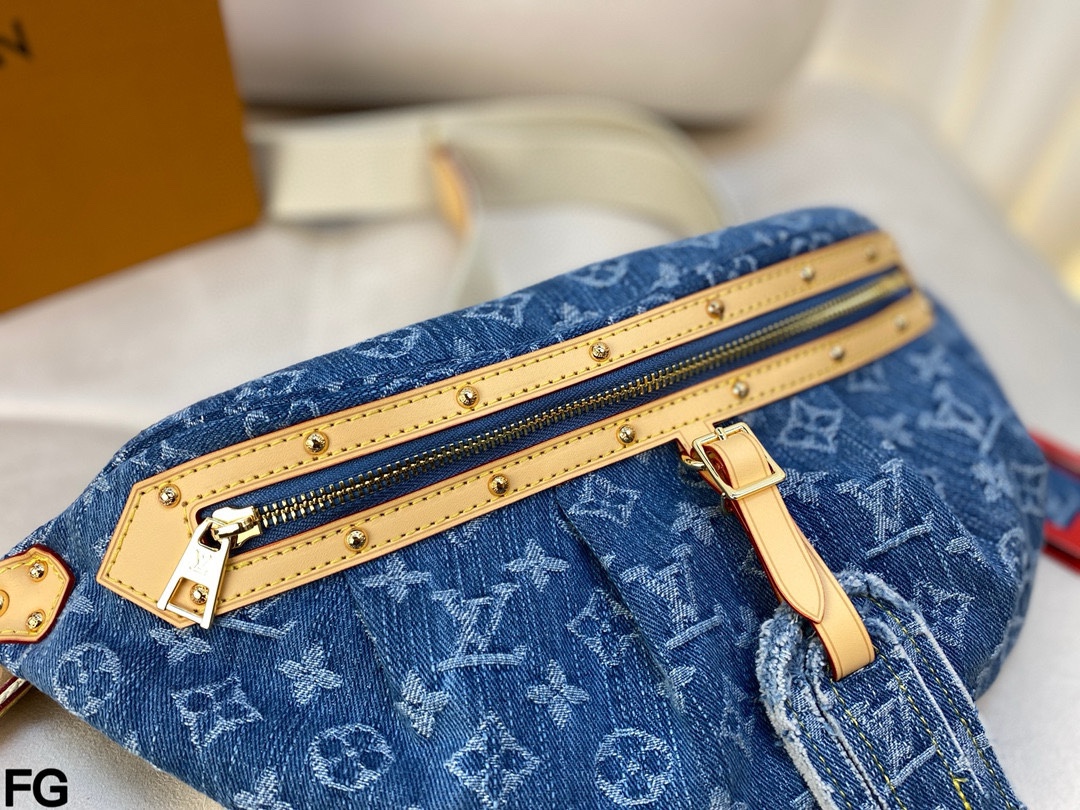 ルイヴィトンバッグ LOUIS VUITTON 2024新作 デニムファニーパック