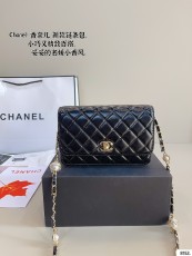 シャネルバッグ CHANEL 2024新作 化粧ポーチ