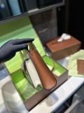 バーバリーバッグ BURBERRY 2024新作 封筒パッケージ