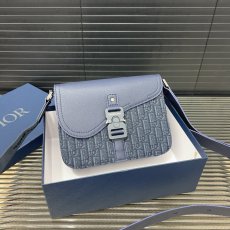 ディオールバッグ DIOR 2024新作 サドルバッグ