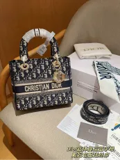 ディオールバッグ DIOR 2024新作 ダイアナ妃のバッグ