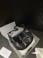バレンシアガバッグ BALENCIAGA 2024新作 脇の下のバッグ