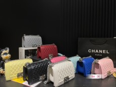 シャネルバッグ CHANEL 2024新作 リーボーイバッグ