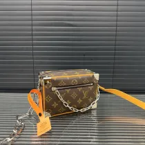 ルイヴィトンバッグ LOUIS VUITTON 2024新作 チェーンボックスバッグ