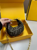 フェンディバッグ FENDI 2024新作 ミニバッグ