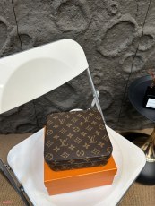 ルイヴィトンバッグ LOUIS VUITTON 2024新作 収納ボックス