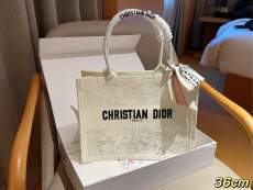 ディオールバッグ DIOR 2024新作 トートバッグ