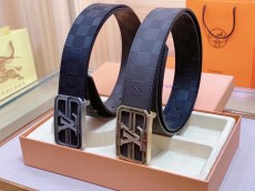 ルイヴィトンベルト LOUIS VUITTON 2024新作 ベルト