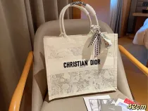 ディオールバッグ DIOR 2024新作 トートバッグ