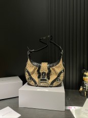 バレンシアガバッグ BALENCIAGA 2024新作 脇の下のバッグ