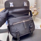 プラダバッグ PRADA 2024新作 メッセンジャーバッグ
