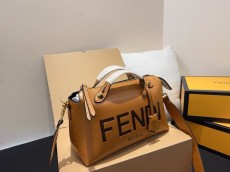 フェンディバッグ FENDI 2024新作 ハンドバッグ