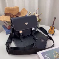 プラダバッグ PRADA 2024新作 メッセンジャーバッグ