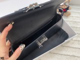 セリーヌバッグ CELINE 2024新作 バゲットバッグ