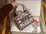 ディオールバッグ DIOR 2024新作 トートバッグ