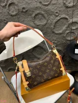 ルイヴィトンバッグ LOUIS VUITTON 2024新作 小さなソフトラゲッジ