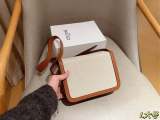 セリーヌバッグ CELINE 2024新作 スクエアバッグ