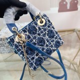 ディオールバッグ DIOR 2024新作 ダイアナ妃のバッグ