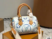 ルイヴィトンバッグ LOUIS VUITTON 2024新作 枕バッグ
