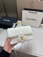 シャネルバッグ CHANEL 2024新作 ハンドバッグ