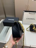 シャネルバッグ CHANEL 2024新作 小さめのスクエアバッグ