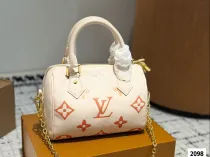 ルイヴィトンバッグ LOUIS VUITTON 2024新作 枕バッグ