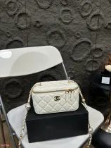 シャネルバッグ CHANEL 2024新作 ゴールデンボールスクエアバッグ