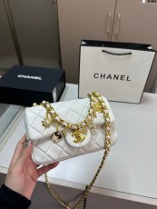 シャネルバッグ CHANEL 2024新作 小さめのスクエアバッグ