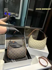 セリーヌバッグ CELINE 2024新作 脇の下のバッグ
