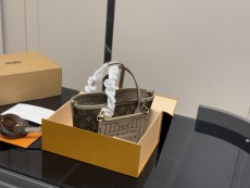 ルイヴィトンバッグ LOUIS VUITTON 2024新作 トートバッグ