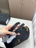 サンローランバッグ Yves Saint Laurent 2024新作 メッセンジャーバッグ