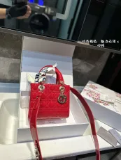 ディオールバッグ DIOR 2024新作 ダイアナ妃のバッグ