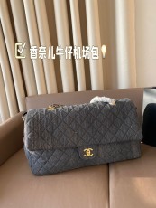 シャネルバッグ CHANEL 2024新作 チェーンショルダーバッグ