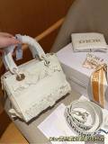 ディオールバッグ DIOR 2024新作 ダイアナ妃のバッグ