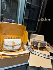 ルイヴィトンバッグ LOUIS VUITTON 2024新作 メッセンジャーバッグ