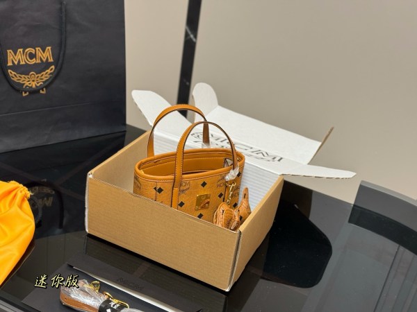 エムシーエムバッグ MCM 2024新作 野菜かごバッグ