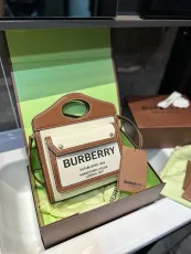 バーバリーバッグ BURBERRY 2024新作 封筒パッケージ
