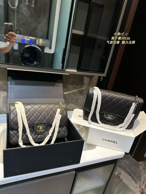 シャネルバッグ CHANEL 2024新作 ショルダーバッグ