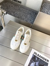 グッチ靴 GUCCI 2024新作 カジュアルな道徳トレーニングシューズ